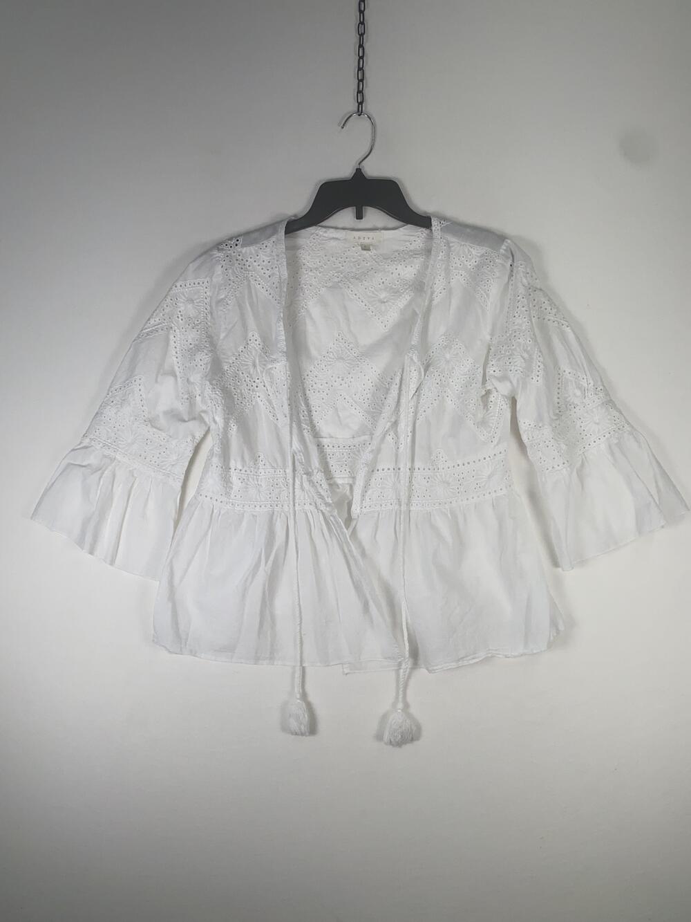 Adiva Blouse Womens Large White Embroidered Kimono Bell Sleeve Tassel Top